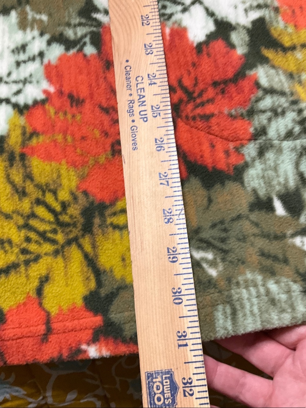 D & Co. V-Neck Floral Fleece - Picture 5 of 13